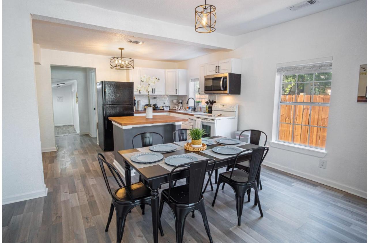 Charming 4Br2Ba Only 5 Mins Downtown Riverwalk San Antonio Extérieur photo